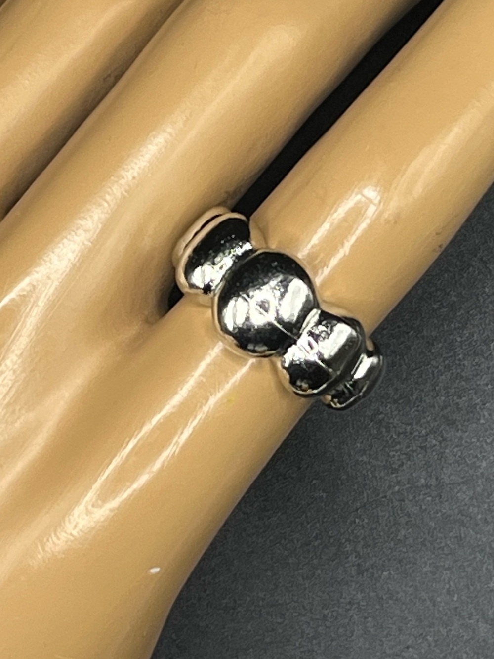 Polished Silver Bubble Band Ring - Women Jewelry 6.75